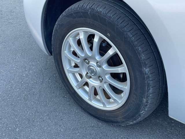 マーチ １．２　Ｓ　プラムインテリア　ワンオーナー　純正ナビ　１オーナー　エアコン　パワーステアリング　ＡＢＳ　エアバッグ　パワーウィンドウ（20枚目）