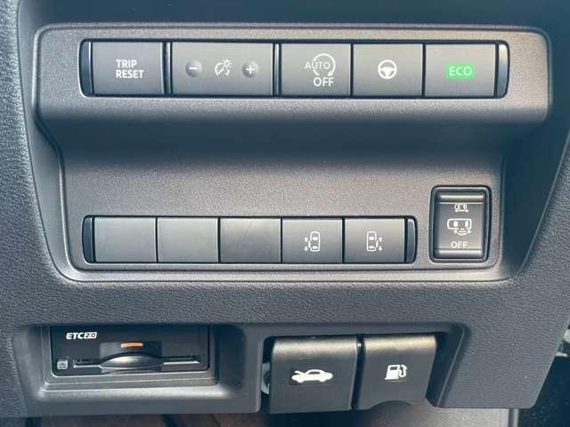 セレナ 2.0 ハイウェイスターV プロパイロット 後席モニター ワンオーナー車 プロパイロット 後席モニター SOSコール 前後ドライブレコーダー アラウンドビューモニター アルミホイール エアコン ABS パワーウィンドウ パワーステアリング(12枚目)