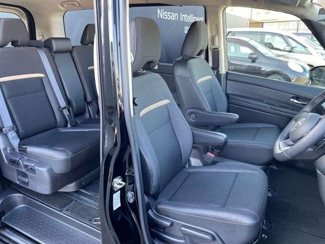 セレナ 2.0 ハイウェイスターV プロパイロット 後席モニター ワンオーナー車 プロパイロット 後席モニター SOSコール 前後ドライブレコーダー アラウンドビューモニター アルミホイール エアコン ABS パワーウィンドウ パワーステアリング(15枚目)