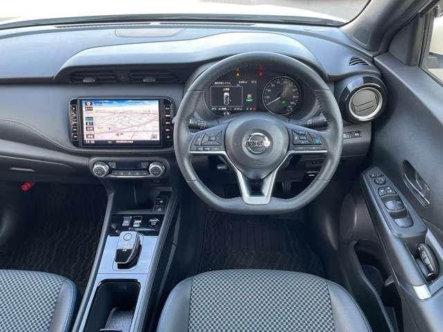 キックス 1.2 X FOUR (e-POWER) 4WD 試乗車 試乗車UP ワンオーナー 4WD(4枚目)