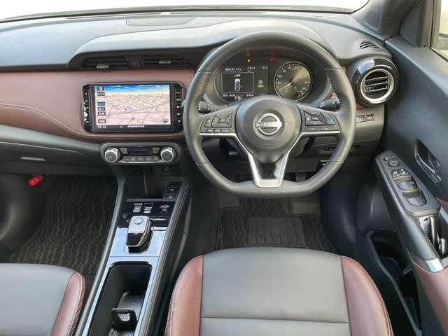 キックス 1.2 X FOUR ツートーン インテリアエディション 試乗車 ブラウン内装 4WD(4枚目)