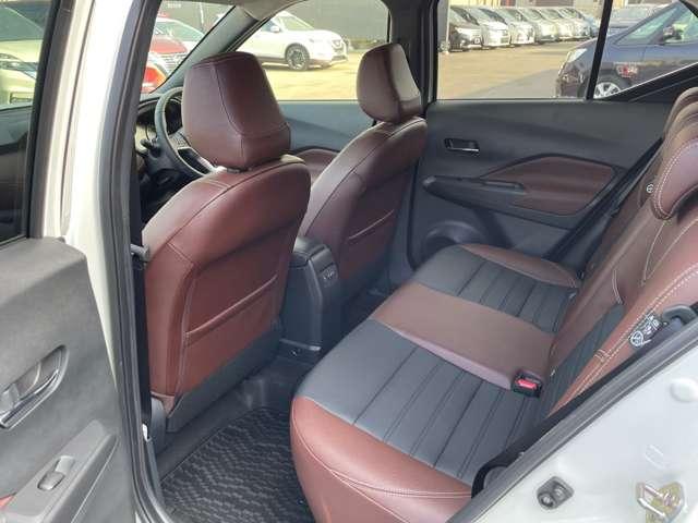 キックス 1.2 X FOUR ツートーン インテリアエディション 試乗車 ブラウン内装 4WD(17枚目)