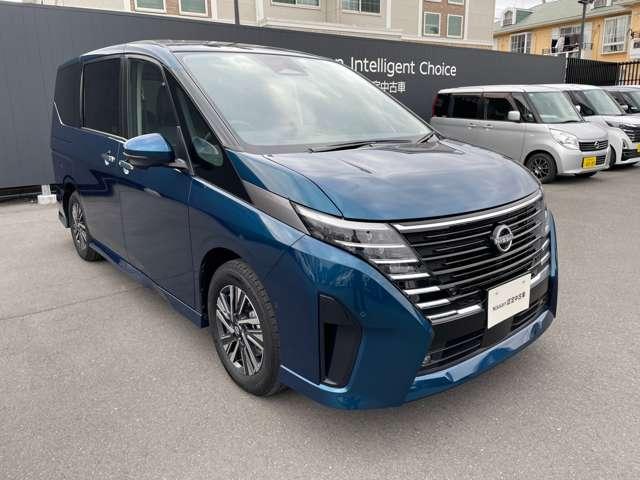 セレナ 1.4 e-POWER ルキシオン ワンオーナー 前後ドライブレコーダー インテリジェントエマージェンシーブレーキ アラウンドビュー LEDヘッドランプ ドライブレコーダー LDP ワンオーナー バックモニター パーキングアシスト ETC アルミホイール オートエアコン(19枚目)