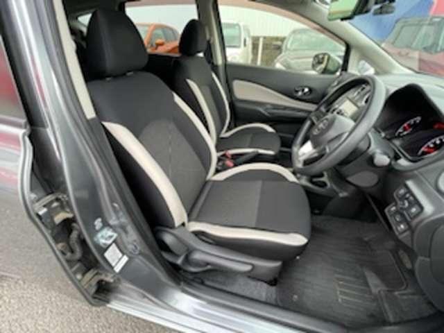 ノート 1.2 X 踏み間違い防止 アラウンドモニター レーダーブレーキサポート 記録簿付き スマトキー セキュリティーアラーム キーレス 運転席助手席エアバッグ ナビTV ワンセグ エアコン パワーウィンドウ パワーステアリング レーンアシスト ABS(3枚目)