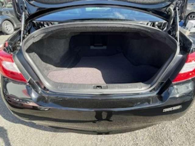 フーガ ２．５　２５０ＧＴ　Ａパッケージ　サイド・バックモニター　Ｂカメラ　ナビ　クルーズコントロール　アルミホイール　ＥＴＣ　オートエアコン　運転席エアバッグ　パワーステアリング　ＡＢＳ　ＨＤＤナビ　カーテンエアバック　助手席エアバッグ　パワーウィンドウ　Ｓカメラ（18枚目）