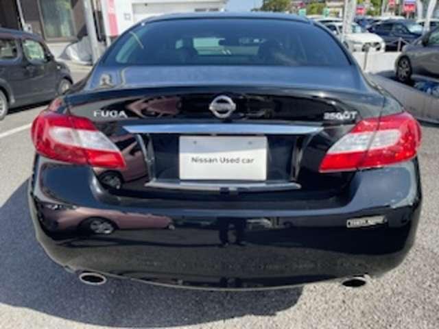 フーガ ２．５　２５０ＧＴ　Ａパッケージ　サイド・バックモニター　Ｂカメラ　ナビ　クルーズコントロール　アルミホイール　ＥＴＣ　オートエアコン　運転席エアバッグ　パワーステアリング　ＡＢＳ　ＨＤＤナビ　カーテンエアバック　助手席エアバッグ　パワーウィンドウ　Ｓカメラ（19枚目）