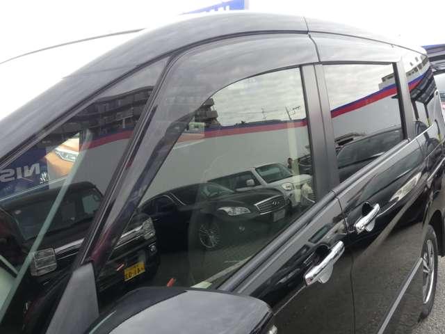 セレナ １．２　ｅ－ＰＯＷＥＲ　ハイウェイスター　Ｖ　防水シート　ツインモニター　３６０°カメラ　エマジェンシーブレーキ　１オナ　スマキー　ＬＥＤ　レーンアシスト　点検記録簿付　ＥＴＣ　ドラレコ　Ａストップ　イモビ　フルオートエアコン　アルミホイール　エアバック　メモリーナビ（19枚目）