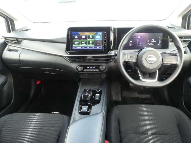 ノート 1.2 X ディスプレーオーディオ 衝突被害軽減ブレ-キ 全方位カメラ ETC付 LEDヘッドライト レーンアシスト インテリジェントキー ワンオーナー ドラレコ アイドリングストップ 整備記録簿 盗難防止システム パワーウィンドウ(3枚目)