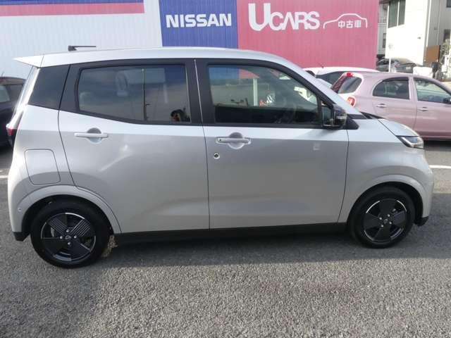 サクラ G ラインオプションナビ プロパイロット 展示試乗車UP ワンオーナ 踏み間違い防止アシスト LEDヘッドランプ スマートキー LDW 盗難防止システム オートエアコン ETC バックカメラ アダプティブクルーズコントロール ABS ナビTV(20枚目)