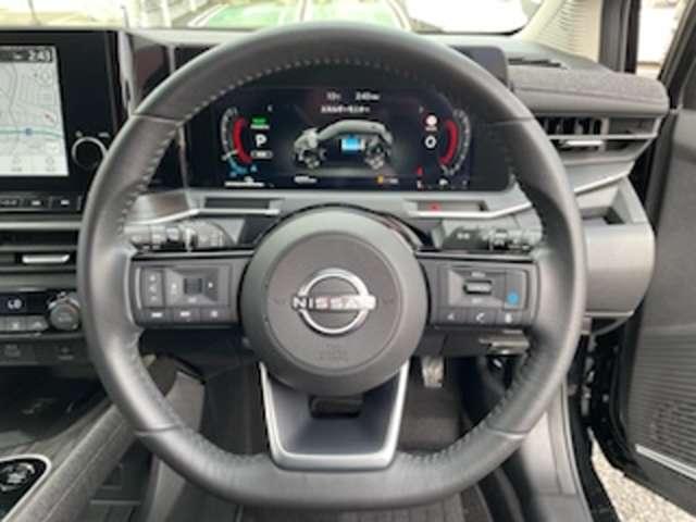 オーラ 1.2 G レザーエディション プロパイロット 本革シート ワンオーナ 追突防止 レーダークルーズ 本革 車線逸脱警報装置 LED 盗難防止 記録簿 バックモニター ETC インテリジェントキー メモリーナビゲーション AW キーレスエントリー オートエアコン(5枚目)