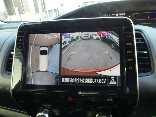 セレナ ２．０　ハイウェイスター　Ｖ　ツインモニター　プロパイロット　屋根黒　アラウンドビュ－　１オナ　アルミ　衝突被害軽減　ＬＤＰ　エアバッグ　両側オートスライドドア　ＬＥＤライト　インテリジェントキー　点検記録簿　メモリーナビ　アダプティブクルーズコントロール　ナビＴＶ（5枚目）