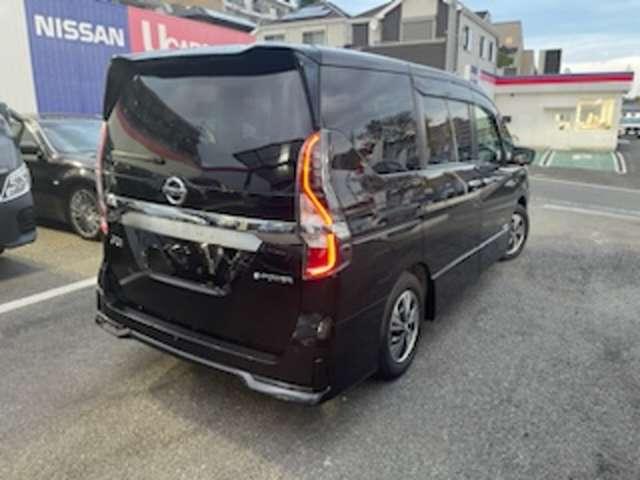 セレナ 1.2 e-POWER ハイウェイスター V ツインモニタープロパイロットシートヒータ 360°カメラ エマジェンシーブレーキ 1オナ スマキー LED レーンアシスト 点検記録簿付 ETC Aストップ イモビ フルオートエアコン アルミホイール エアバック メモリーナビ キーフリー(2枚目)