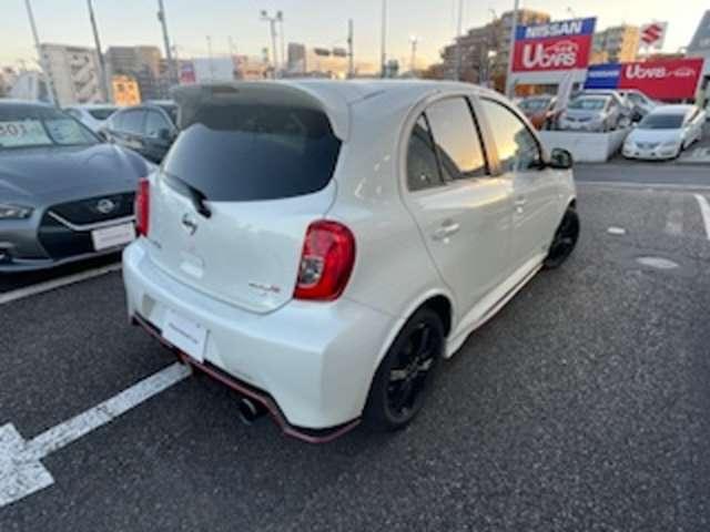 マーチ 1.5 NISMO S 5速MT車 社外ナビ 社外アルミ(2枚目)