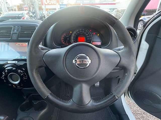 マーチ 1.5 NISMO S 5速MT車 社外ナビ 社外アルミ(5枚目)