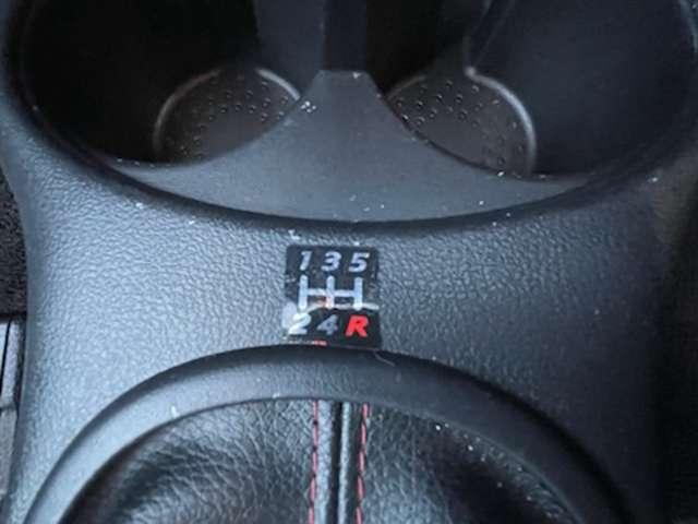 マーチ 1.5 NISMO S 5速MT車 社外ナビ 社外アルミ(12枚目)