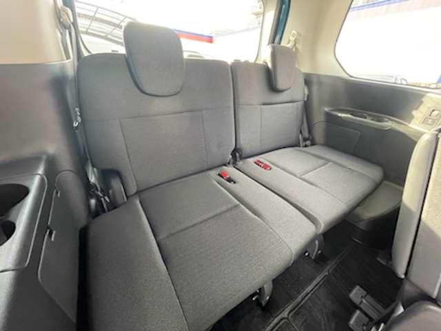 セレナ 1.4 e-POWER ハイウェイスターV ツインモニター プロパイロット 自動(被害軽減)ブレーキ LDP 追従クルーズ LEDランプ アルミホイール ETC 記録簿 盗難防止システム スマートキー 1オナ オートエアコン サイドカーテンエアバック ナビTV メモリーナビ(5枚目)