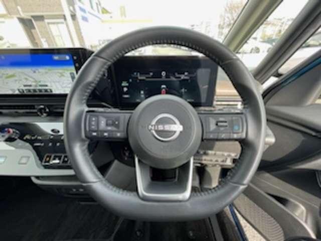 セレナ 1.4 e-POWER ハイウェイスターV ツインモニター プロパイロット 自動(被害軽減)ブレーキ LDP 追従クルーズ LEDランプ アルミホイール ETC 記録簿 盗難防止システム スマートキー 1オナ オートエアコン サイドカーテンエアバック ナビTV メモリーナビ(6枚目)