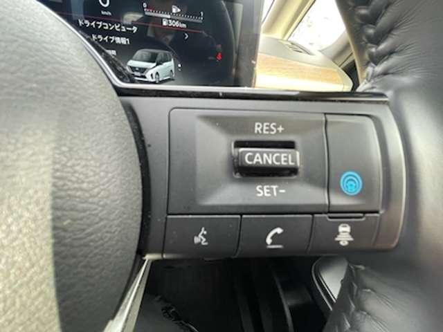 セレナ 1.4 e-POWER ハイウェイスターV ツインモニター プロパイロット 自動(被害軽減)ブレーキ LDP 追従クルーズ LEDランプ アルミホイール ETC 記録簿 盗難防止システム スマートキー 1オナ オートエアコン サイドカーテンエアバック ナビTV メモリーナビ(7枚目)