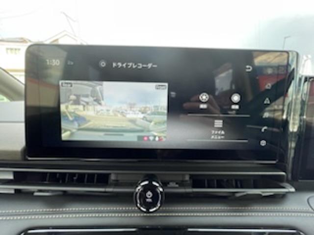 セレナ 1.4 e-POWER ハイウェイスターV ツインモニター プロパイロット 自動(被害軽減)ブレーキ LDP 追従クルーズ LEDランプ アルミホイール ETC 記録簿 盗難防止システム スマートキー 1オナ オートエアコン サイドカーテンエアバック ナビTV メモリーナビ(11枚目)