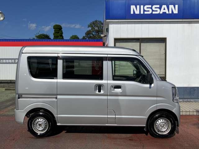 陸送業者による遠方納車も可能ですのでどうぞお気軽にお問い合わせ下さい♪お電話&E-Mailぜひお待ちしております。クレジット最長5年(60回)や自動車保険も取り扱っております。