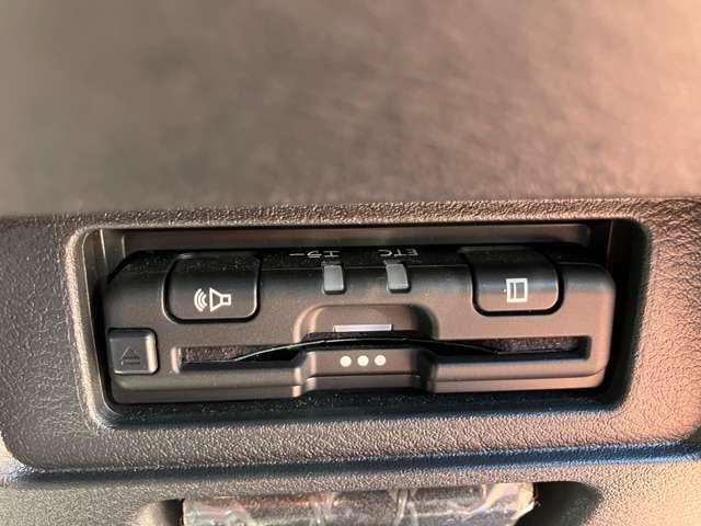 ノート S 当社下取りワンオーナー 衝突被害軽減ブレーキ 踏み間違い衝突防止 メモリーナビ アラウンドビューモニター ETC スマートルームミラー ハイビームアシスト 禁煙車(13枚目)