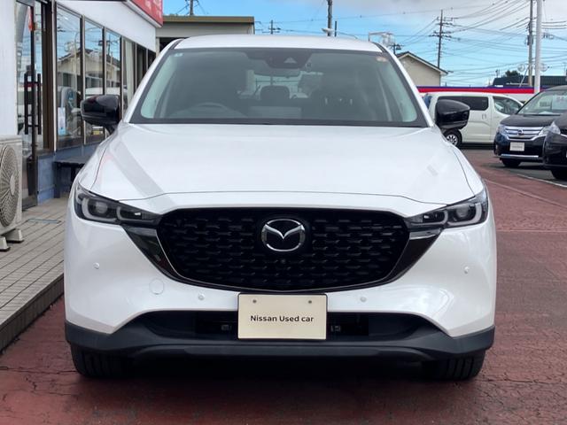 全国保証ですのでご購入後は地元日産ディーラーにて保証整備をお受けになる事が可能です。