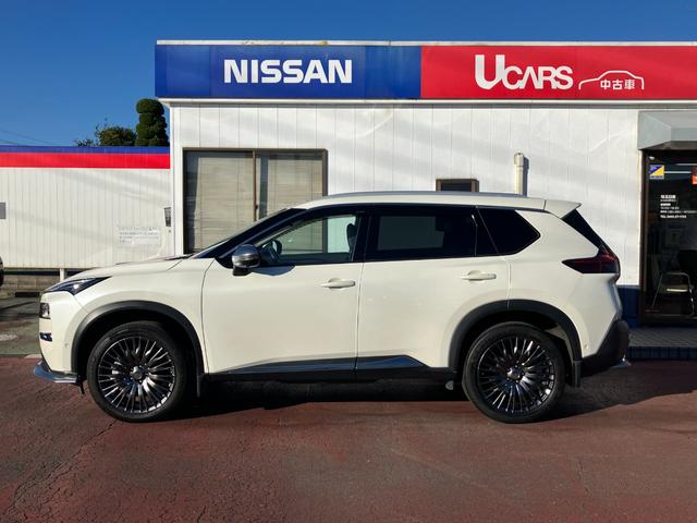 エクストレイル オーテック アドバンスドパッケージ e-4ORCE 当社下取りワンオーナー サンルーフ 衝突被害軽減ブレーキ 踏み間違い衝突防止 メモリーナビ アラウンドビュー 前後ドライブレコーダー ETC2.0 LEDヘッドライト ハイビームアシスト 当店特撰車(32枚目)