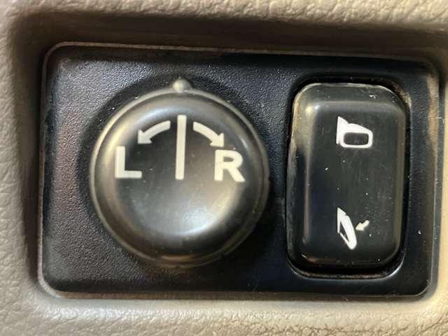 アトラストラック ショートスーパーローDX 当社下取りワンオーナー 小径ダブルタイヤ 木製荷台 CDチューナー 当店特撰車(14枚目)