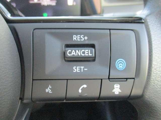 ノート １．２　Ｘ　プロパイロット　アラウンドＶＭ　イモビ　衝突被害軽減　エアバック　ＬＥＤヘッドライト　ワンオーナー車　レーダークルーズコントロール　スマートキー　バックカメラ　車線逸脱警報　ＥＴＣ　整備記録簿有　ドライブレコーダ（5枚目）