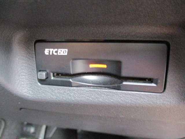 エクストレイル Ｇ　ｅ－４ＯＲＣＥ　★４ＷＤ★日産コネクトナビ★全席シートヒーター★ワンオーナー★ＬＥＤ★フルセグ★スマートキー★プロパイロット★ＥＴＣ★アルミホイール★メモリーナビ★記録簿★ドラレコ★アラウンドビューモニター（11枚目）