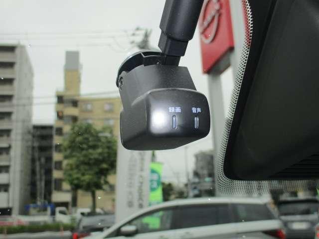 ルークス ６６０　ハイウェイスターＸ　プロパイロット　エディション　ナビ連動純正前後ドライブレコーダー　左右パワースライドドア　アイドリング　パノラマモニター　助手席エアバッグ　衝突軽減ブレーキ　ＰＷ　ナビ＆ＴＶ　１セグ　ＬＥＤヘッドライト　ＬＤＷ　スマートキー　ＥＴＣ　ワンオーナー車　バックカメラ（9枚目）
