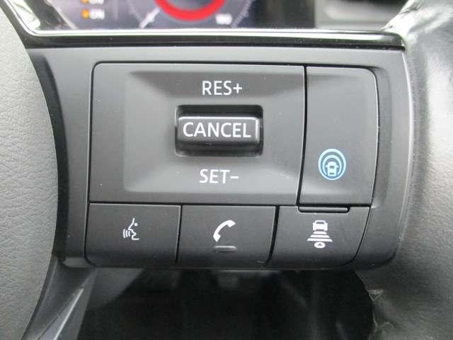 オーラ 1.2 G レザーエディション BOSEパーソナライズサウンドシステム・プロ ワンオーナ 追突防止 レーダークルーズ 本革 車線逸脱警報装置 LED 記録簿 バックモニター ETC インテリジェントキー メモリーナビゲーション AW キーレスエントリー オートエアコン ABS(6枚目)