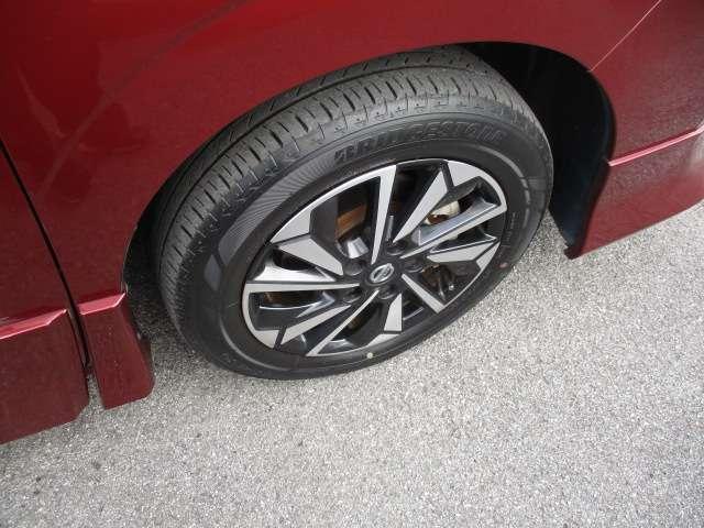 セレナ 1.2 e-POWER ハイウェイスター G 後席モニター・フロントシートヒーター・プ 360度カメラ 衝突軽減ブレーキ 両側パワースライドドア LDP LEDヘッドライト インテリジェントキー ドライブレコーダー ETC レーダークルコン オートエアコン 1オーナー ワンセグTV(15枚目)