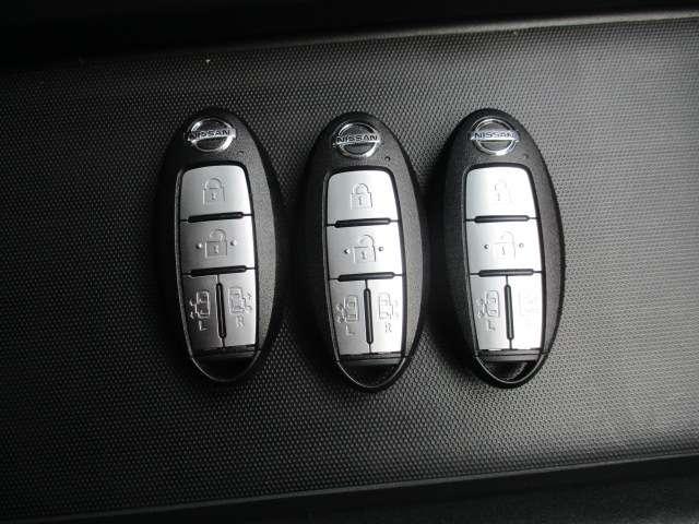 セレナ 1.2 e-POWER ハイウェイスター G 後席モニター・フロントシートヒーター・プ 360度カメラ 衝突軽減ブレーキ 両側パワースライドドア LDP LEDヘッドライト インテリジェントキー ドライブレコーダー ETC レーダークルコン オートエアコン 1オーナー ワンセグTV(16枚目)