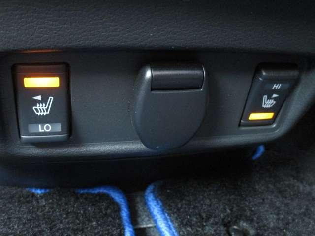 セレナ 1.2 e-POWER ハイウェイスター G 後席モニター・フロントシートヒーター・プ 360度カメラ 衝突軽減ブレーキ 両側パワースライドドア LDP LEDヘッドライト インテリジェントキー ドライブレコーダー ETC レーダークルコン オートエアコン 1オーナー ワンセグTV(17枚目)