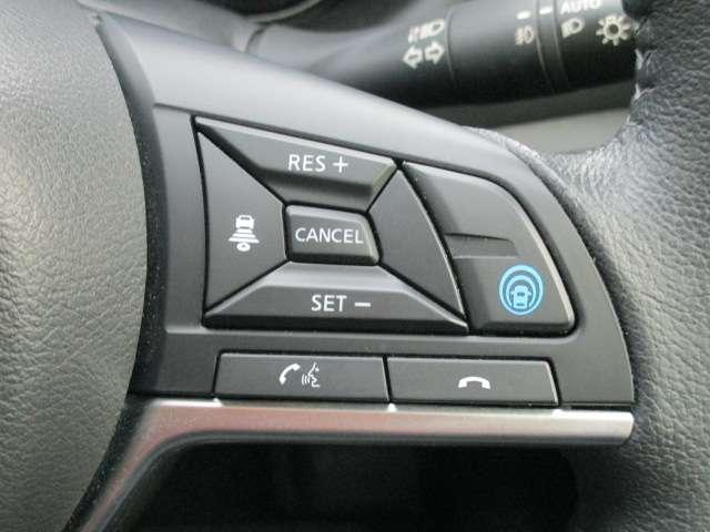 キックス X FOUR ★4WD★純正前後ドライブレコーダー★プロパイロット★メモリーナビ★フルセグ★LED★踏み間違い防止★アラウンドビュ-★ETC★車線逸脱警報★インテリキー★ワンオーナー★アルミ(6枚目)