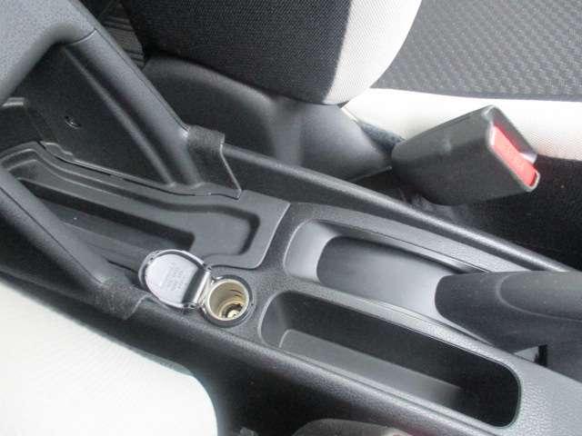 ノート １．２　Ｘ　ナビ連動純正ドライブレコーダー・純正アー　レーダーブレーキサポート　ＥＴＣ搭載　１オーナー車　記録簿付き　Ｄレコ　スマトキー　キーレス　運転席助手席エアバッグ　ナビＴＶ　ワンセグ　バックカメラ　エアコン　パワーウィンドウ　パワーステアリング（13枚目）