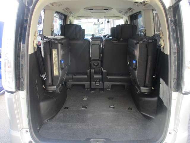 セレナ ハイウェイスターG S-ハイブリッド ★HDDナビ★インテリジェントキー★オートエアコン★クルーズコントロール★ETC★パワーステアリング★記録簿★ABS★パワーウインドウ★リヤカメラ★両側オートスライドドア★AW★後席モニター(20枚目)