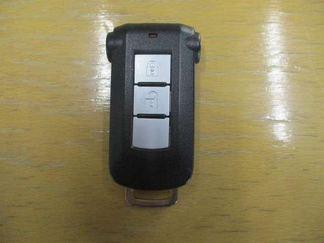 デイズルークス 660 X Vセレクション 両側オートスライドドア ★踏み間違い衝突防止★両側電動ドア★ナビTV★ETC★アルミホイール★バックカメラ★インテリキー★サイドカメラ★ドラレコ★オートエアコン★メモリーナビ★ワンセグTV★ABS★記録簿★アラウンドモニター(16枚目)