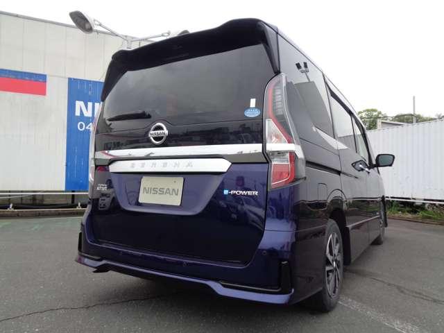 セレナ １．２　ｅ－ＰＯＷＥＲ　ハイウェイスターＶ　マルチベット４人（2枚目）