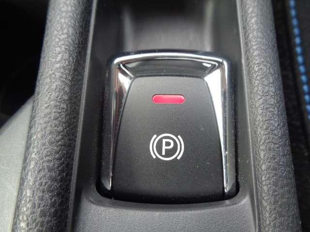 リーフ ｅ＋　Ｘ　ワンオ－ナ－車　ＬＥＤライト　アダプティブクルーズコントロール　ＥＴＣ　インテリキー　バックカメラ　点検記録簿　メモリーナビ　オートエアコン　サイドエアバック　Ｗエアバック　ナビＴＶ　キーフリー（11枚目）
