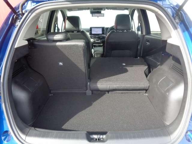 オーラ １．２　Ｇ　レザーエディション　追突防止　レーダークルーズ　車線逸脱警報装置　盗難防止　記録簿　バックモニター　ＥＴＣ　インテリジェントキー　メモリーナビゲーション　ＡＷ　キーレスエントリー　オートエアコン　ＡＢＳ　パワーウィンドウ（17枚目）