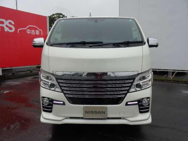 ＮＶ３５０キャラバンバン ２．５　ライダー　プレミアムＧＸプロスタイルパッケージ　ロングボディ　ディーゼルターボ４ＷＤ　４ＷＤ　パワーウィンドウ　オートエアコン　ワンオーナー　ＡＢＳ　衝突被害軽減システム　運転席エアバッグ　ＬＥＤヘットランプ（3枚目）