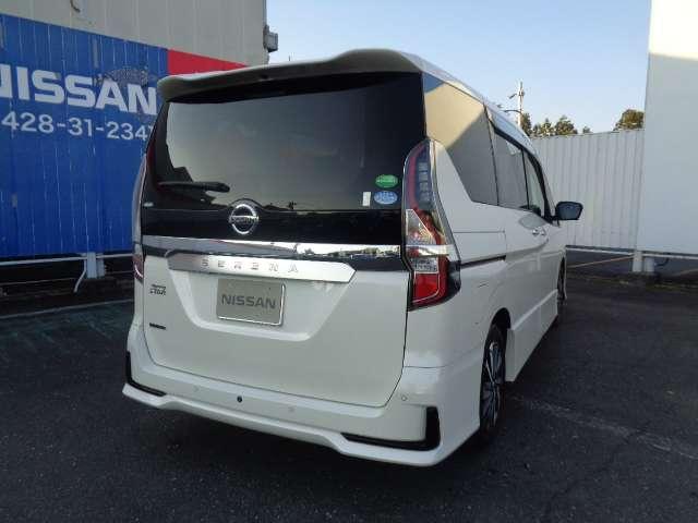 セレナ ２．０　ハイウェイスター　Ｖ　サイドエアバッグ　１オナ　アルミ　衝突被害軽減　エアバッグ　両側オートスライドドア　ＬＥＤライト　クルコン　メモリーナビ　アイドリングストップ　ナビＴＶ　パワステ　Ｗエアバッグ　ＡＢＳ　ＥＴＣ付（2枚目）