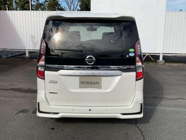 セレナ 2.0 ハイウェイスター V 1オナ(17枚目)