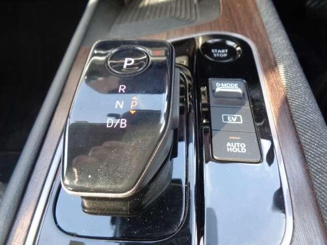 オーラ 1.2 G FOUR 4WD ワンオーナー車 オートエアコン アルミホイール 4WD ABS(10枚目)