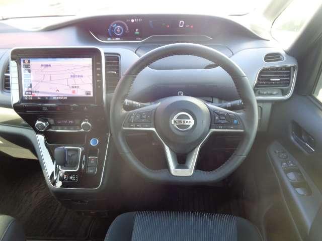 セレナ １．２　ｅ－ＰＯＷＥＲ　ハイウェイスター　Ｖ　１オナ　寒冷地仕様　フルオートエアコン　アルミホイール　エアバック　ＡＢＳ　パワステ　パワーウィンドウ　両側Ｐドア（4枚目）