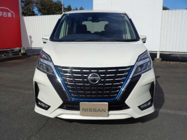 セレナ 1.2 e-POWER ハイウェイスター V 1オナ フルオートエアコン エアバック ABS パワステ パワーウィンドウ(3枚目)