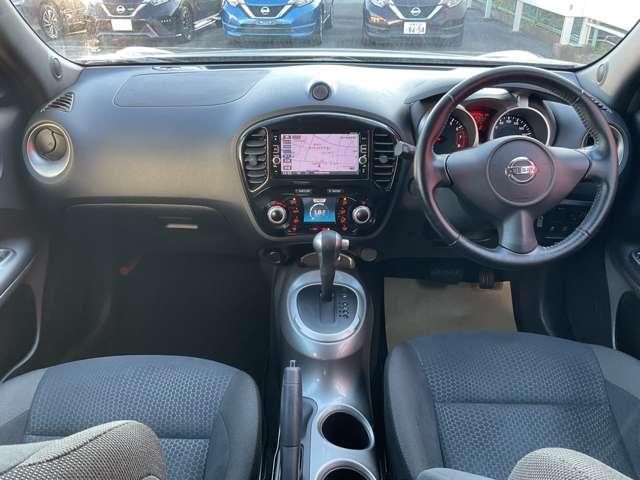 ジューク １．５　１５ＲＸ　Ｗエアバッグ　定期点検記録簿　車線逸脱警報　エマージェンシーブレーキ　ＥＴＣ付　キーフリーシステム　ワンオーナー車　ナビＴＶ　メモリーナビ　パワーウィンドウ　パワーステアリング　ＡＢＳ　ワンセグ（3枚目）
