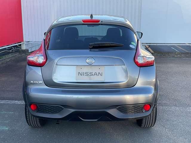 ジューク １．５　１５ＲＸ　Ｗエアバッグ　定期点検記録簿　車線逸脱警報　エマージェンシーブレーキ　ＥＴＣ付　キーフリーシステム　ワンオーナー車　ナビＴＶ　メモリーナビ　パワーウィンドウ　パワーステアリング　ＡＢＳ　ワンセグ（16枚目）
